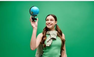 La mercadotecnia internacional esta enfocada en diseñar estrategias globales